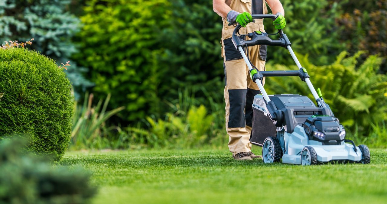 Landscape & Lawn-Care in Deerfield